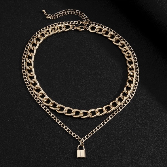 Unisex Gold Chunky Chain Lock Pendant Necklace - Picture 4 of 6
